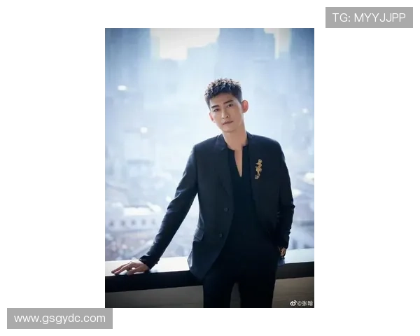 从霸道总裁到国民男神：张翰的荧屏蜕变与角色魅力